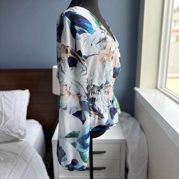 WHBM Floral V-Neck Smocked Waist Long Sleeve Blouse with Peplum - Picture 7 of 15